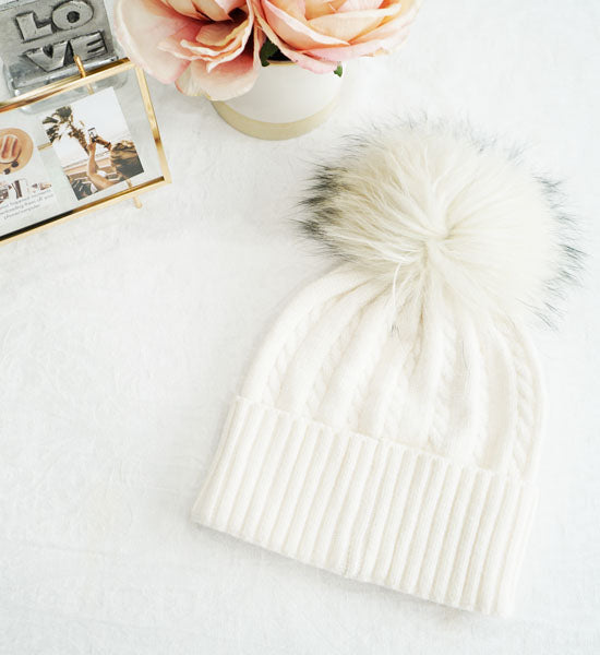 Knitted Beanie with Fox Fur Pom-HT2402