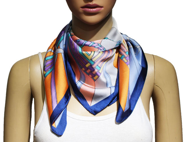 Chic Chains Print Square Scarf-S2215
