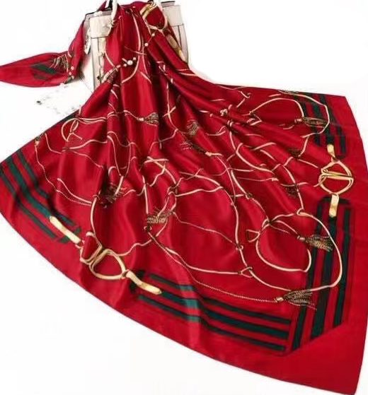 Elegant Chain Print Silk Scarf-S2306